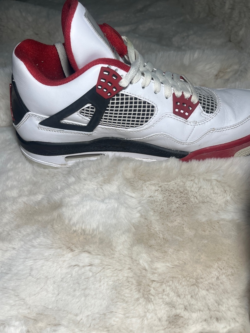 Air Jordan 4 Retro Fire Red 2012 Size 9.5 White Varsity Red Black w/ Box - Picture 7 of 10